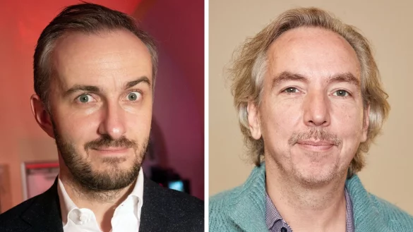 Jan B&ouml;hmermann (l), und Olli Schulz moderieren den ESC. - &copy; Gateau/Wendt/dpa