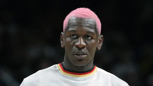 Isaac Bonga geht mit dem deutschen Basketball-Nationalteam mit gro&szlig;em Selbstvertrauen in die WM. - &copy; Soeren Stache/dpa