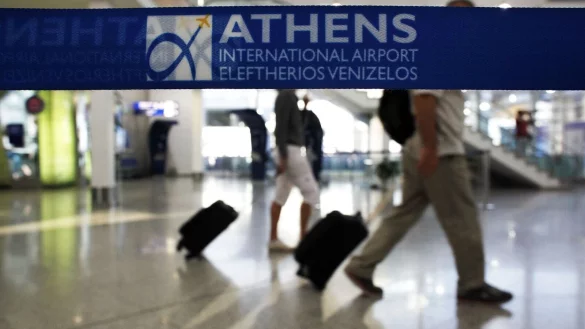 Am Donnerstag wollen in Griechenland auch die Fluglotsen streiken. Das k&ouml;nnte den Flugverkehr dort zum Erliegen bringen. - &copy; ANGELOS TZORTZINIS/afp/dpa-tmn