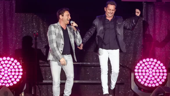 Zum sechsten Mal schon besetzt das Schlager-Duo Fantasy den ersten Platz im Album-Ranking. - &copy; Christoph Schmidt/dpa