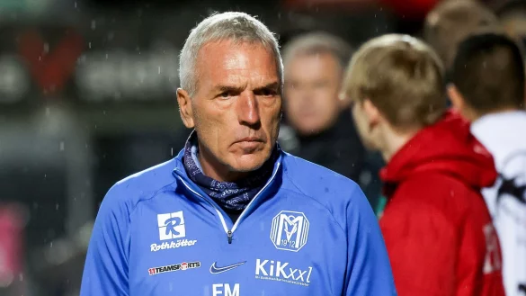 Hat einen neuen Job in Afrika: Ernst Middendorp. - &copy; J&ouml;rg Niebergall/Eibner-Pressefoto/dpa