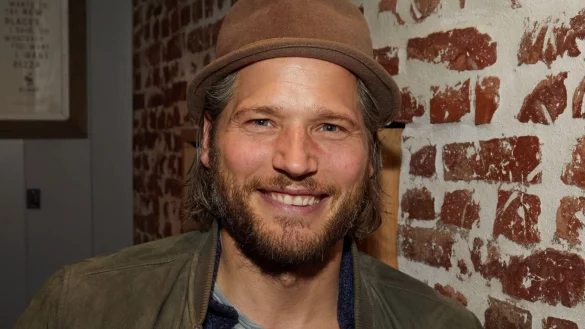 Sebastian Str&ouml;bel, Schauspieler, vergleicht sich selbst mit einem Hund. - &copy; Georg Wendt/dpa