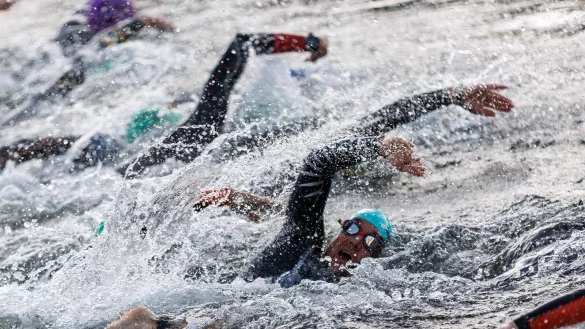 Das Triathlon bekommt eine neue WM-Serie. - &copy; Daniel Karmann/dpa