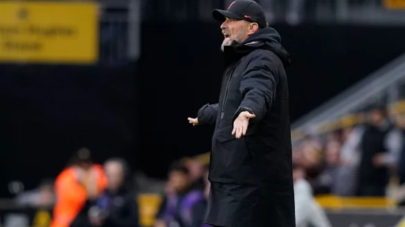 J&uuml;rgen Klopp und der FC Liverpool kassierten bei den Wolverhampton Wanderers eine herbe Niederlage. - &copy; Andrew Yates/CSM via ZUMA Press Wire/dpa