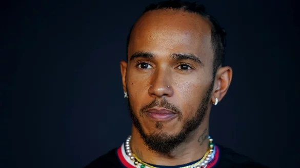 Laut eines Medienberichts soll Lewis Hamilton Gespr&auml;che mit Ferrari gef&uuml;hrt haben. - &copy; David Davies/PA Wire/dpa