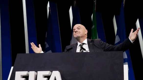 Die Wiederwahl von FIFA-Pr&auml;sident Gianni Infantino gilt als sicher. - &copy; Alessandra Tarantino/AP/dpa