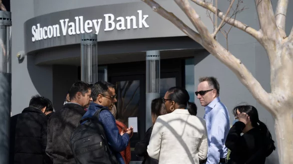 Hauptsitz der Silicon Valley Bank in Santa Clara. Die Bank ist unter staatliche Kontrolle gestellt worden. - &copy; Li Jianguo/XinHua/dpa