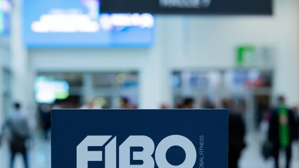 Das Logo der Fibo ist auf der Fibo zu sehen. - &copy; Rolf Vennenbernd/dpa/Archiv