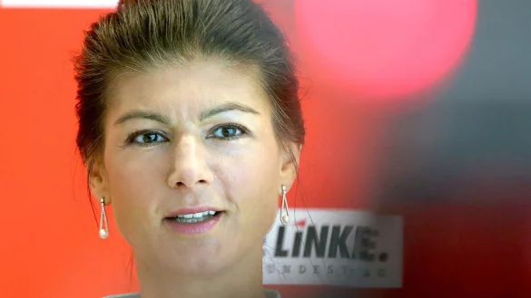 Mit der Gründung einer eigenen Partei liebäugelt sie bereits seit Längerem: Sahra Wagenknecht. - © Wolfgang Kumm/dpa