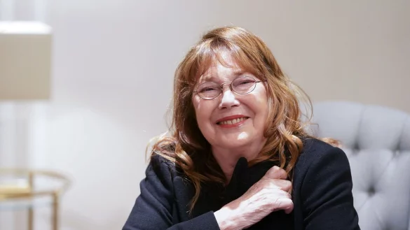 Die englisch-franz&ouml;sische Schauspielerin und S&auml;ngerin Jane Birkin w&auml;hrend eines Fototermins im Hotel Vier Jahreszeiten. - &copy; Marcus Brandt/dpa