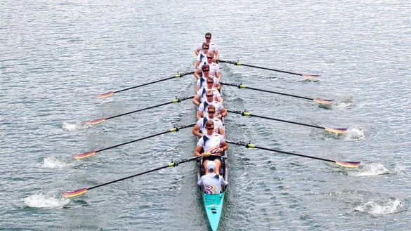Der Deutschland-Achter wurde bei der WM nur Dritter im Vorlauf. - &copy; Roland Weihrauch/dpa