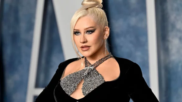 Glamour&ouml;s auf dem roten Teppich bei den Oscars, verletzlich im Podcast &laquo;Call Her Daddy&raquo;: Dort spricht Christina Aguilera dar&uuml;ber, wie sehr schmerzhafte Erlebnisse ihrer Kindheit immer noch ihr Leben beeinflussen. - &copy; Evan Agostini/Invision/AP/dpa