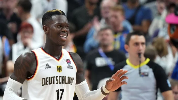 Sorgte mit harscher Kritik an seinem Nationalmannschaftskollegen Maxi Kleber f&uuml;r Aufregung: NBA-Star Dennis Schr&ouml;der. - &copy; Soeren Stache/dpa