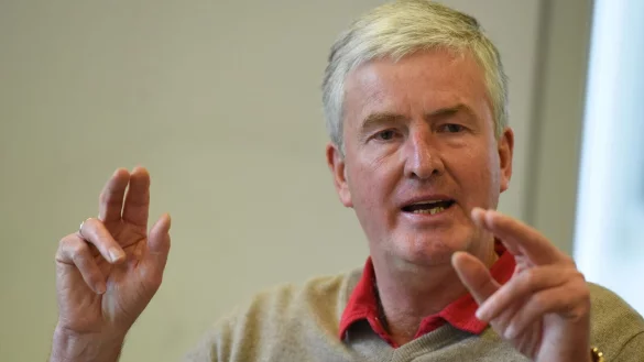 Der Nachwuchs-Experte und fr&uuml;here Hockey-Bundestrainer Peters sieht die Berufung von Rudi V&ouml;ller als Sportdirektor beim DFB kritisch. - &copy; Marcus Brandt/dpa