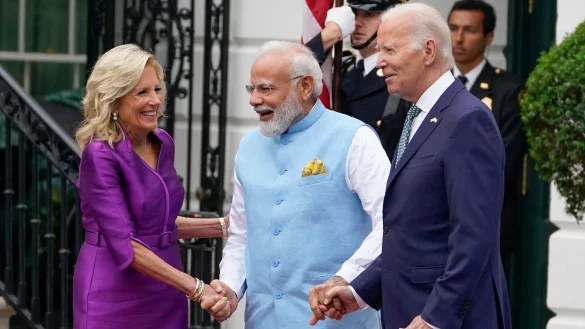 First Lady Jill Biden und US-Pr&auml;sident Joe Biden empfangen den indischen Premier Modi am Wei&szlig;en Haus. - &copy; Evan Vucci/AP/dpa