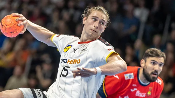 Juri Knorr sieht den eng getakteten Terminplan f&uuml;r sich als Hemmnis f&uuml;r konstante Leistungen auf hohem Niveau. - &copy; Andreas Gora/dpa