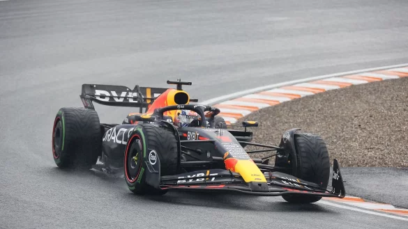 Fuhr in Zandvoort auf Platz 1: Max Verstappen. - &copy; Hasan Bratic/dpa