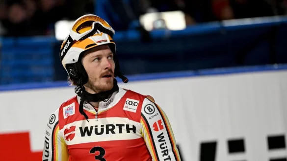 Linus Stra&szlig;er ist beim Heim-Slalom in Garmisch-Partenkirchen nach einer bis dahin starken Leistung gest&uuml;rzt. - &copy; Angelika Warmuth/dpa