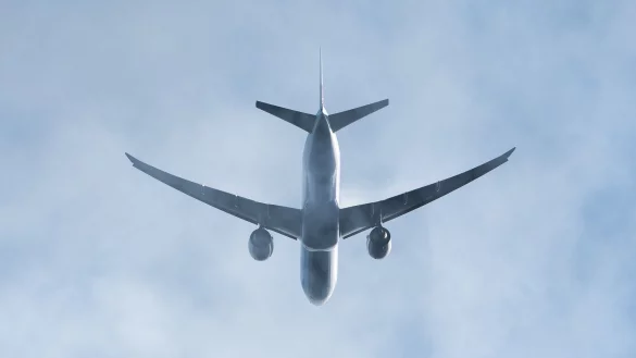 Laut einer Studie stieg die Gesamtdauer schwerer Turbulenzen &uuml;ber dem Nordatlantik um 55 Prozent. - &copy; Silas Stein/dpa