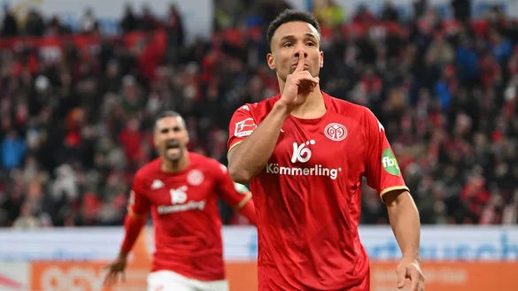 Der Mainzer Karim Onisiwo erzielte gegen Bochum drei Tore. - © Torsten Silz/dpa