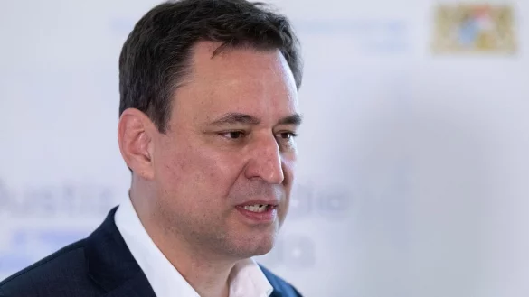 Bayerns Justizminister Georg Eisenreich war &uuml;ber das Verfahren gegen die Letzte Generation informiert. - &copy; Sven Hoppe/dpa