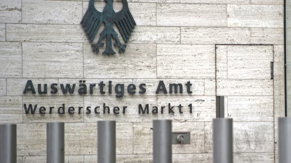 Das Ausw&auml;rtige Amt erkl&auml;rt zwei Angeh&ouml;rige der iranischen Botschaft zu unerw&uuml;nschten Personen. - &copy; Marius Becker/dpa