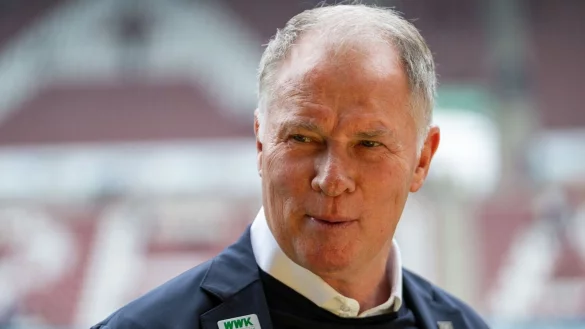 Stefan Reuter und der FC Augsburg haben einen neuen Sportdirektor verpflichtet. - &copy; Stefan Puchner/dpa