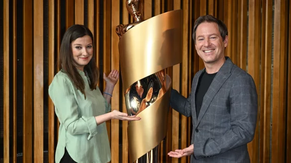 Schauspielerin Alexandra Maria Lara und Regisseur Florian Gallenberger bei der Bekanntgabe der Nominierungen f&uuml;r den Deutschen Filmpreis 2023. - &copy; Britta Pedersen/dpa