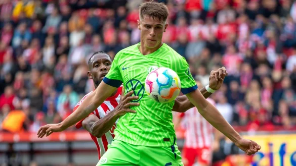 Tottenham Hotspur soll an dem Niederl&auml;nder Micky van de Ven interessiert sein. - &copy; Andreas Gora/dpa