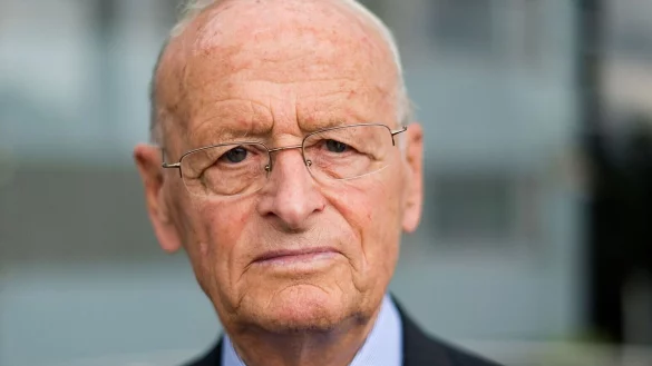 Der ehemalige VW-Vorstandvorsitzende Carl Hahn, hier im Jahr 2016. - &copy; picture alliance / dpa