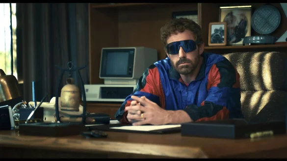 Ben Affleck spielt den Nike-Chef Phil Knight. - &copy; Ana Carballosa/Amazon Studios/Warner Bros./dpa