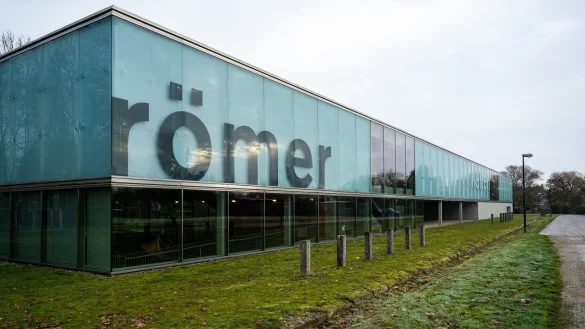 Außenansicht des Kelten Römer Museums in Manching. - © Lennart Preiss/dpa