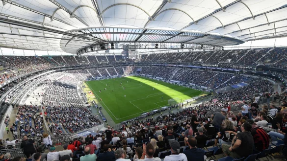 SPD-Politiker Jan Klingelh&ouml;fer hatte die Preispolitik des Vereins bei Eintrittskarten moniert. - &copy; Arne Dedert/dpa