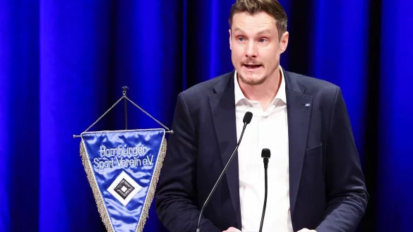 Marcell Jansen bleibt der Pr&auml;sident des Hamburger Sportvereins. - &copy; Christian Charisius/dpa