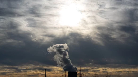 Das Kernkraftwerk Emsland. Vor 62 Jahren nahm das erste Atomkraftwerk in Deutschland seinen kommerziellen Betrieb auf. - &copy; Sina Schuldt/dpa
