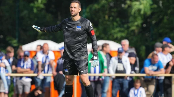 Wurde &laquo;bis auf Weiteres&raquo; suspendiert: Hertha-Torwart Marius Gersbeck. - &copy; Soeren Stache/dpa