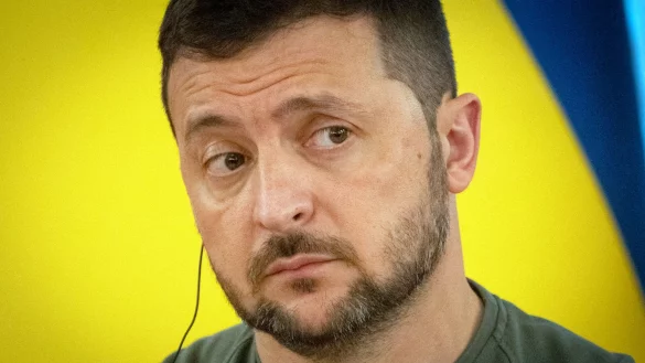 Nach dem Angriff einer ukrainischen Seedrohne auf ein russisches Kriegsschiff hat der ukrainische Pr&auml;sident Wolodymyr Selenskyj dem Geheimdienst SBU f&uuml;r seine Arbeit gedankt. - &copy; Efrem Lukatsky/AP/dpa