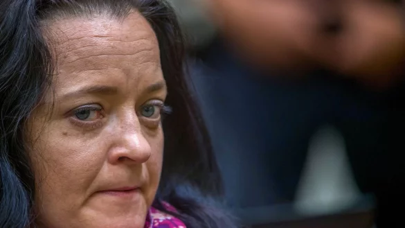 Beate Zsch&auml;pe sitzt bereits seit rund zw&ouml;lf Jahren im Gef&auml;ngnis. - &copy; Peter Kneffel/dpa-Pool/dpa