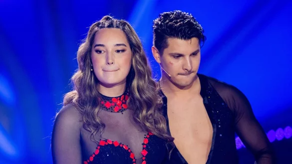 Es hat nicht gereicht: Model Alex Mariah Peter und ihr Profi-Tanzpartner Alexandru Ionel sind bei &laquo;Let\'s Dance&raquo; ausgeschieden. - &copy; Rolf Vennenbernd/dpa