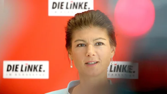 Sahra Wagenknecht: &laquo;Neue Parteien haben immer das Risiko, dass nicht nur kluge und ehrlich engagierte Menschen mitmachen wollen, sondern auch schwierige Leute&raquo;. - &copy; Wolfgang Kumm/dpa