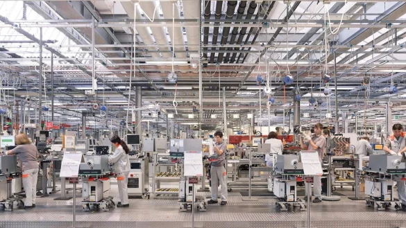 Gaswandger&auml;te-Fertigung im Viessmann-Werk in Allendorf. - &copy; Viessmann/dpa