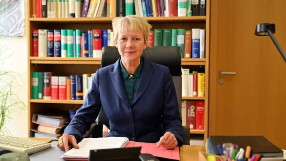 Laut der Pr&auml;sidentin des Bundesarbeitsgerichts, Inken Gallner, haben Arbeitgeber und Arbeitnehmer sehr gut auf pandemiebedingte Probleme reagiert. - &copy; Martin Schutt/dpa-Zentralbild/dpa