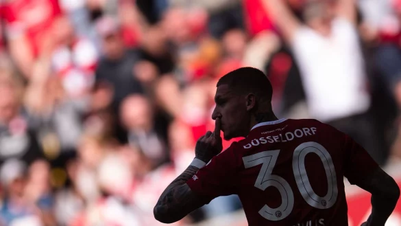 Mit seinem Treffer zum 3:2 besorgte Jordy de Wijs D&uuml;sseldorf den zehnten Heimsieg der Saison. - &copy; Marius Becker/dpa