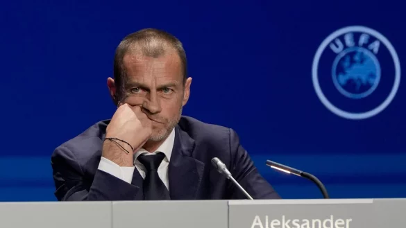 Die Diskussionen um die Handspiel-Regel im Profifu&szlig;ball sind UEFA-Pr&auml;sident Aleksander Ceferin ein Dorn im Auge. - &copy; Armando Franca/AP/dpa