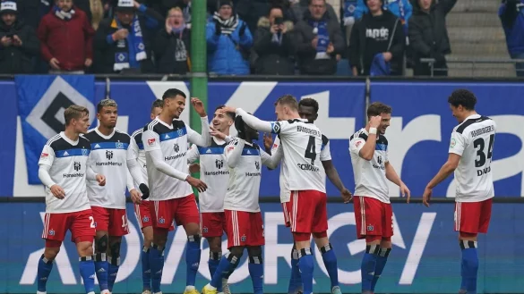 Der HSV feierte einen Heimsieg gegen Braunschweig. - © Marcus Brandt/dpa