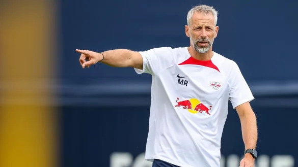 RB-Trainer Marco Rose muss bis zum Saisonstart zahlreiche neue Spieler in seinen Kader integrieren. - &copy; Jan Woitas/dpa