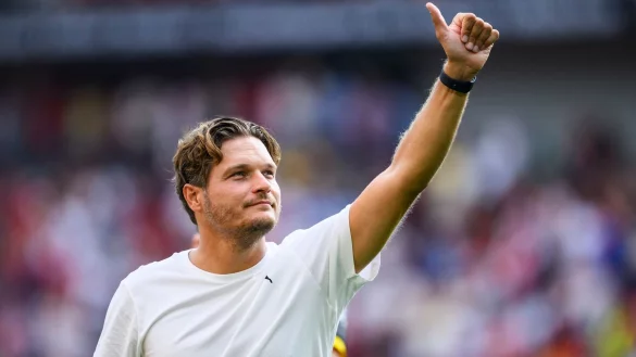 BVB-Trainer Edin Terzic trifft mit seinem Team zum Start der Champions League auf Paris Saint-Germain. - &copy; Tom Weller/dpa