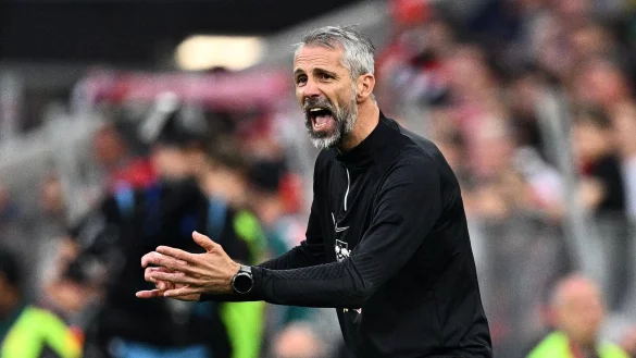 Leipzigs Cheftrainer Marco Rose ist mit dem dritten Platz seiner Mannschaft zufrieden. - © Tom Weller/dpa