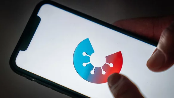 Mit der Version 3.0 sind bei der Corona-Warn-App nun auch Warnungen nach einem positiven Selbsttest m&ouml;glich. - &copy; Michael Kappeler/dpa/dpa-tmn