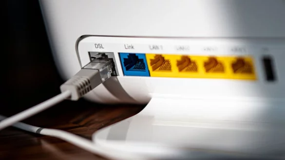 Die Internet-Provider in Deutschland liefern oft nicht die Breitband-Geschwindigkeiten, die sie Kundinnen und Kunden vertraglich zugesichert haben. - &copy; Fabian Sommer/dpa